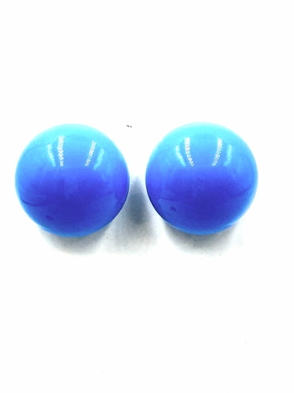 Vintage Crown Trifari Blue Plastic Clip On Earrings